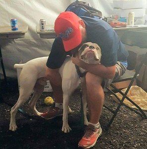 Meet your Posher, Wayne